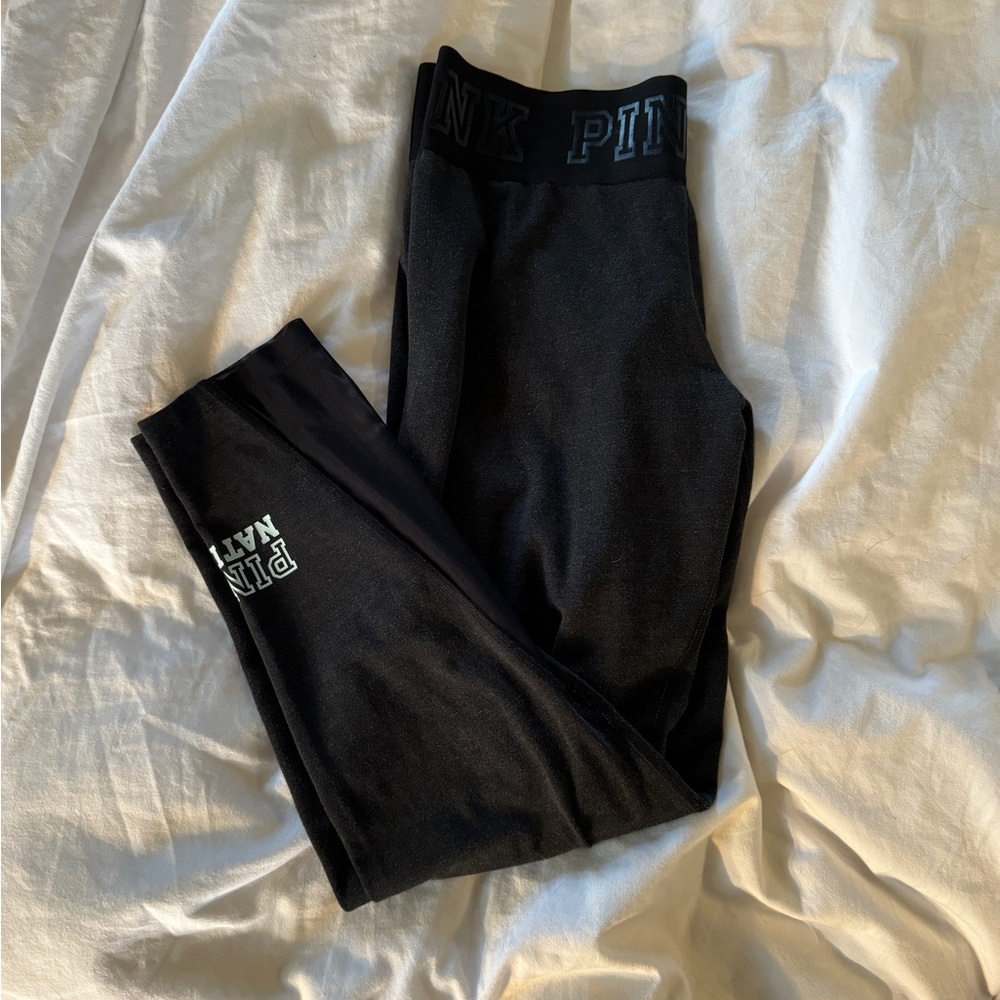 VS Pink Leggings